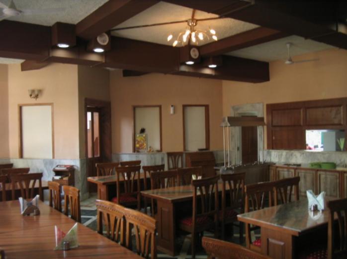 阿南达克里希纳范酒店 Vrindāvan 外观 照片